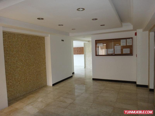 A1687 Consolitex Vende Apto La Coruña 04144117734