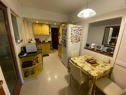 Piso En Venta, Belgrano R - Boulevard Incas, Cochera, Orientación Norte, Sol