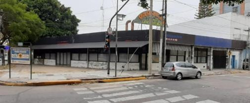 Imagen 1 de 18 de Local - Olivos