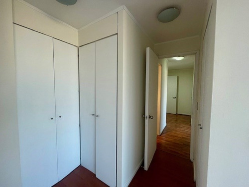 Vendo Dpto. 3 Dorm. Y 2 Baños A Cuadras Metro Ñuñoa