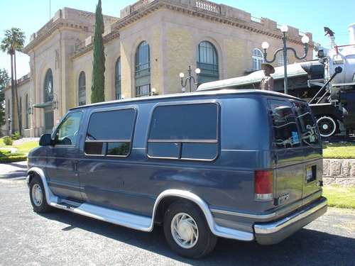 Imagen 3 de 15 de Ford Econoline Van Discapacitados