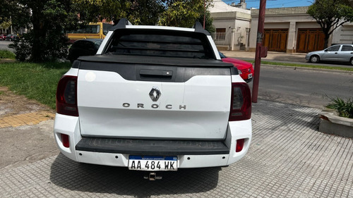 Imagen 5 de 8 de Renault Duster Oroch Outsider Blanco 2016 203.000 Km Roas
