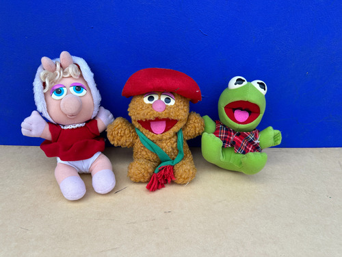 Mcdonald Peluches Navideños Muppets Rene Peggy Y Fosi