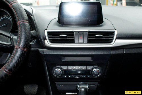 Mazda 3 2.0 Touring