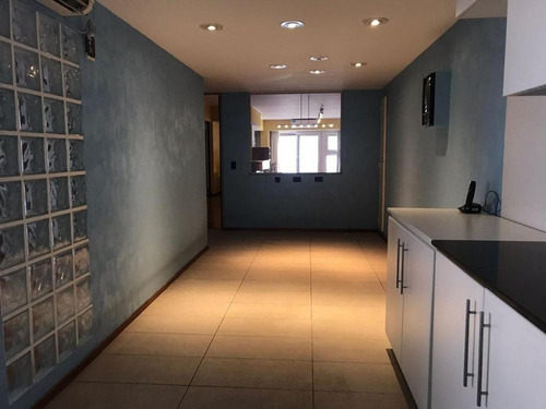 Imagen 7 de 17 de Impecable Y Amplio Semipiso De Categoría Excel Precio & Ubicación Con Gran Balcón -