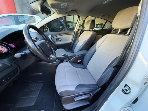 Renault Fluence 2.0 DYNAMIQUE PLUS 16V FLEX 4P AUTOMÁTICO