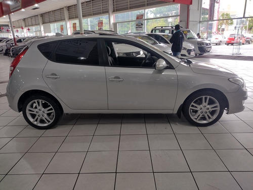 Imagem 6 de 14 de Hyundai I30 2010 2.0 Gls Aut. 5p