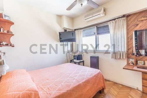 Venta Departamento En Duplex En Boedo