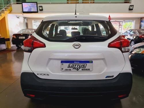 Nissan Kicks 1.6 16v Flexstart S 4p Xtronic