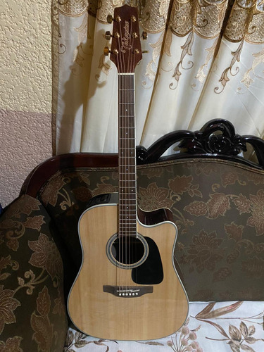 Guitarra Takamine Series J