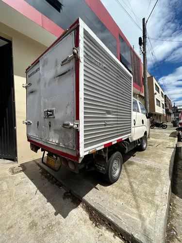 Kia K2700
