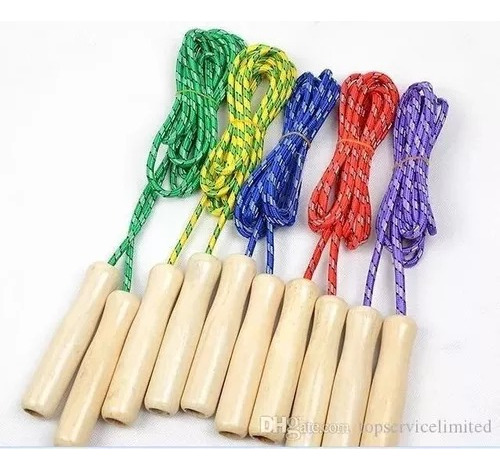 Imagen 4 de 5 de Soga De Saltar Infantil Con Mango De Madera Playking