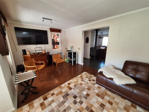 Cómoda Casa En Condominio En Lomas De Montemar