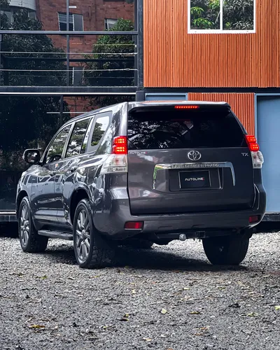 Toyota Prado TX 4.0 B2+
