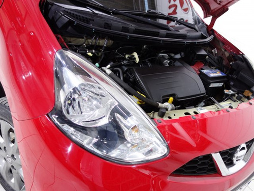 Nissan March March 1.0 SV 16V FLEX 4P MANUAL