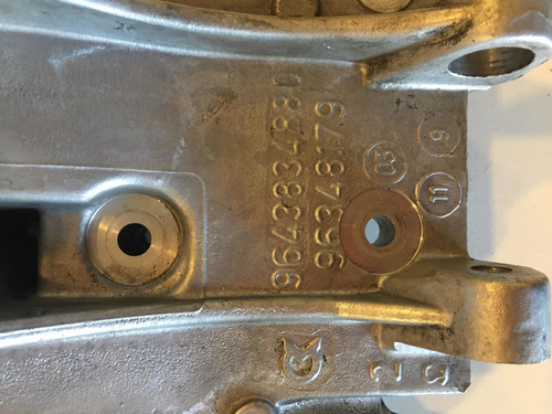 Imagen 6 de 10 de Soporte Y Tensor De Correa Poli-v Citroen Xsara Picasso 2.0