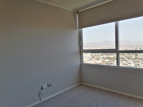 Departamento En Venta De 2 Dorm., 2 Baños En Quilpué
