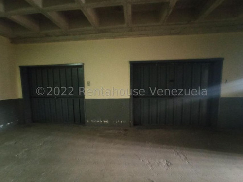 Imagen 5 de 13 de Catia #35166 Sj