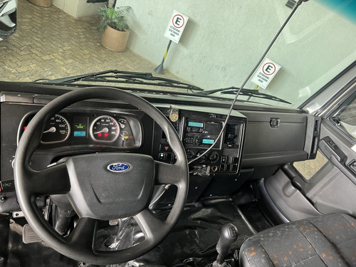 Caminhão Ford Cargo 2015 Reboque Plataforma Guincho Ñ Accelo