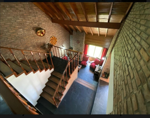Hermoso Chalet. Moreno Sur.