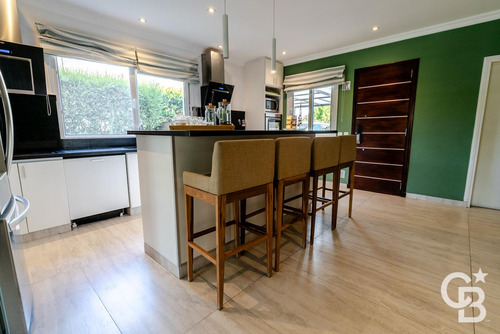Venta - Casa 6 Ambientes - Suite En Planta Baja - Noreste - Barrio Privado Ayres Plaza
