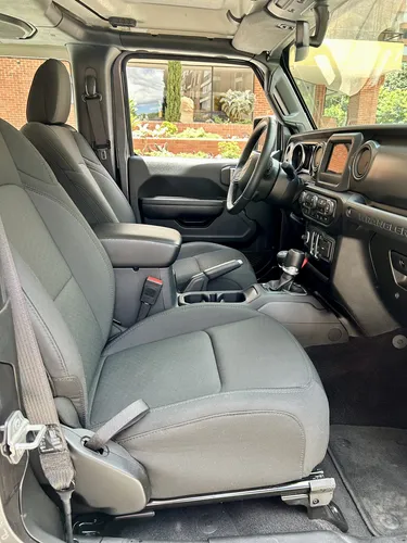 Jeep Wrangler 3.6 Sport Unlimited