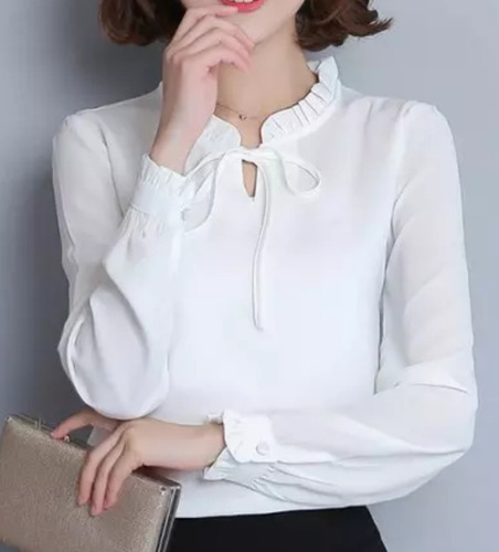 4 Blusas A 210 Soles. Talla S