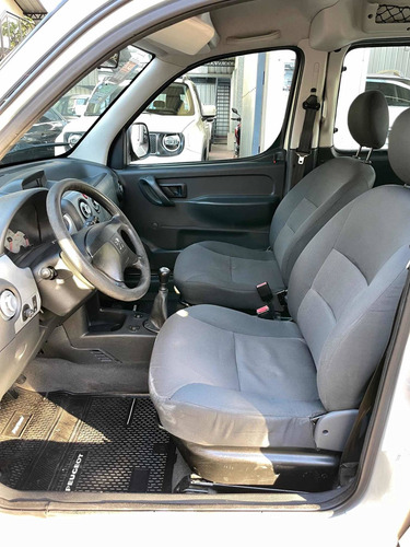 Imagen 8 de 12 de Peugeot Partner Patagónica 1.6 Hdi /// 2012 - 145.000km