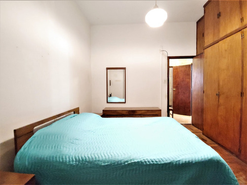 Imagen 14 de 30 de Casa 4 Amb Parque Cochera En Venta En La Tablada