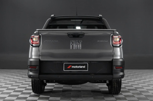 Imagen 4 de 25 de Fiat Strada Freedom - Motorland Permuto / Financio