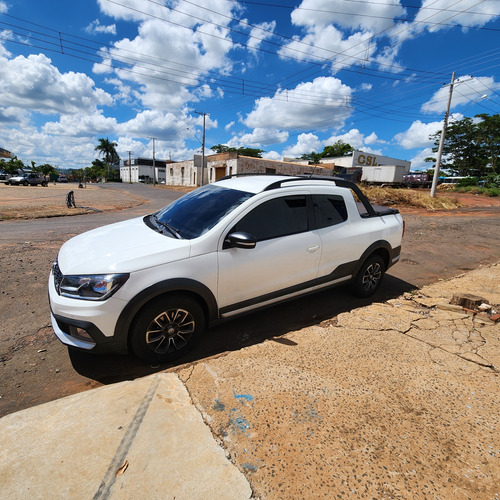 Volkswagen Saveiro 1.6 16v Cross Cab. Dupla Total Flex 2p