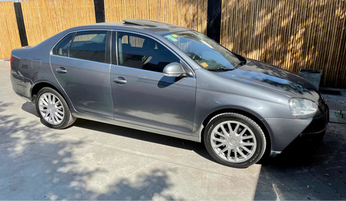 Volkswagen Vento 2.0 T Fsi Elegance Dsg 2011