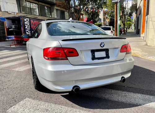 Imagen 7 de 11 de Bmw Serie 3 2008 3.0 335ia Coupe At
