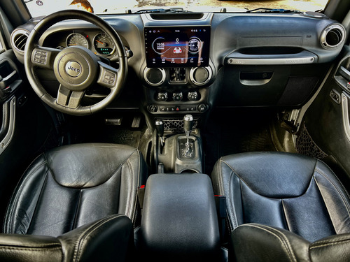 Jeep Wrangler 3.7 Unlimited Sahara 3.6 4x4 At