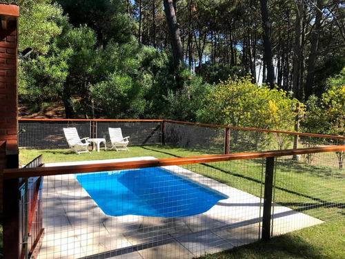 Excelente Casa En Mar De Las Pampas Con Pileta