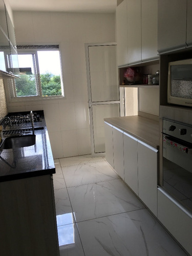 Apartamento À Venda Na Estrada São Francisco, Jardim Wanda, Taboão Da Serra - Sp - Liv-8844