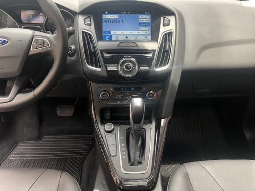 Focus 2.0 Titanium Plus 16v Flex 4p Powershift