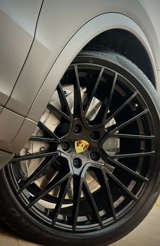 Porsche Cayenne 4.9 Turbo At