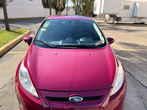 Imagen 7 de 18 de Ford Fiesta Fiesta Kinetic