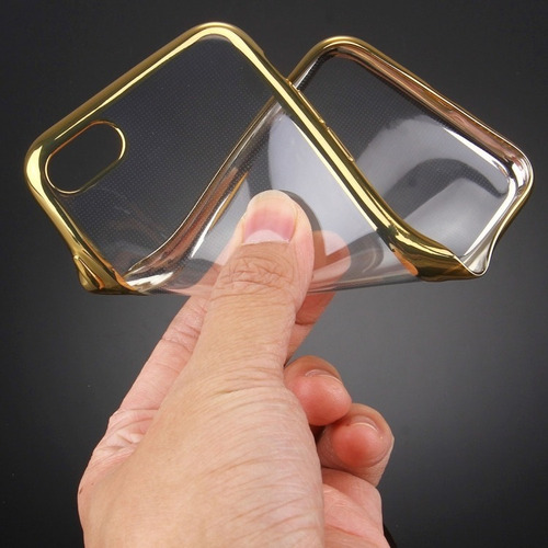 Funda Protectora De Tpu Borde Dorado Para iPhone 8 Y 7 (Usado)