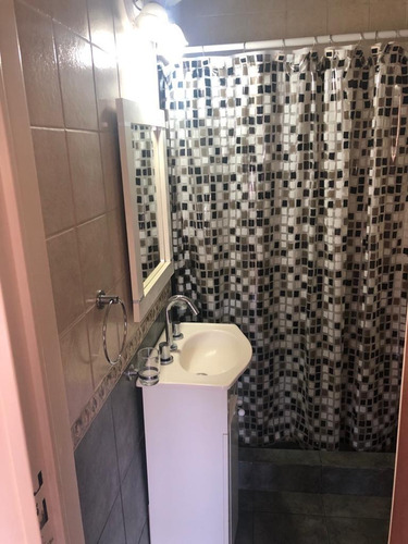 Imagen 10 de 13 de Vendo Departamento 2 Ambientes En La Plata-bsas