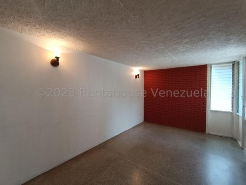 Imagen 14 de 22 de Apartamento En Venta Urb San Jacinto, Maracay 23-18584 Hc