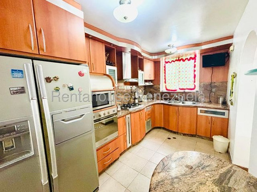 Ji 25-19736. En Venta Casa De 115m2 Ubicada En Guatire, Residencias Villa Avila.