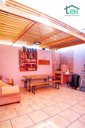 Casa En Venta De 5 Dorm 4 Baños Condominio Sector Norte