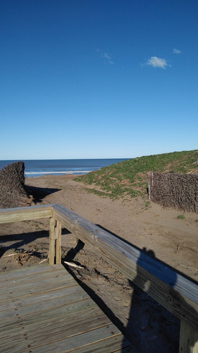 Vendo Casa Con Amplio Garaje Gas Natural A 3 Cuadras Del Mar