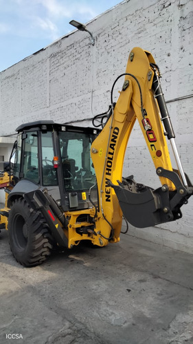 Retroexcavadora New Holland B80c 4x4 Con Kit Año 2023