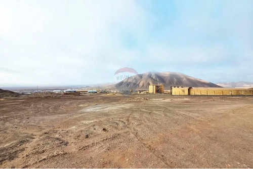 Terreno Industrial En Afta, Salar Del Carmen