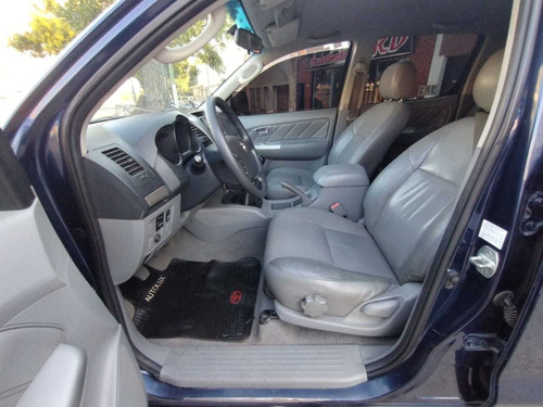 Toyota Hilux 3.0 I Srv Cab Doble 4x2 Cuero