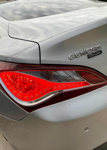 Hyundai Genesis 3.8 Coupe 300cv 8at