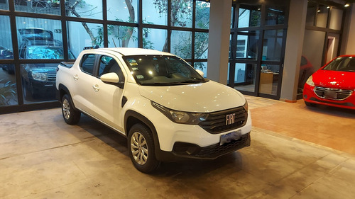 Fiat Strada 1.4 8v Freedom Cd